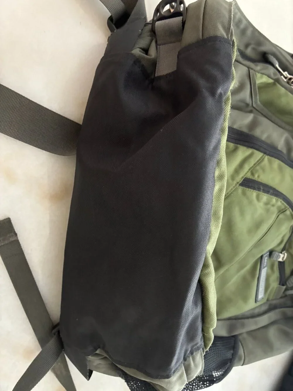 Vintage REI Expandable Workload Commuter Backpack Olive Green Tech Bag